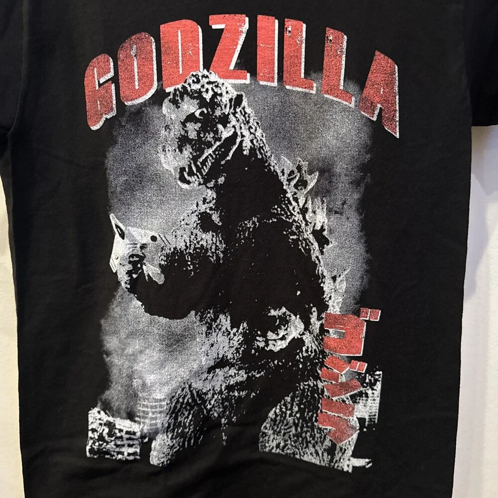NEW Godzilla S Small Black Short Sleeve Godzilla Graphic Print Crew Neck TShirt - Picture 2 of 4